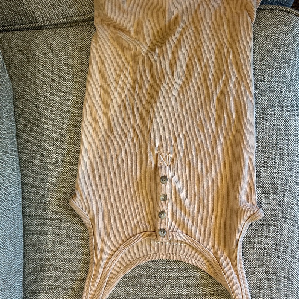 Tank - Picture 2 of 2